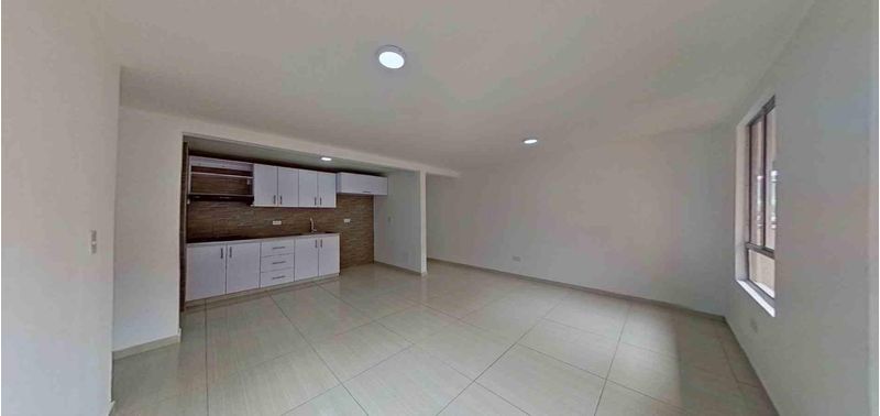 Apartamento en Venta en Zipaquirá, Las Villas-0