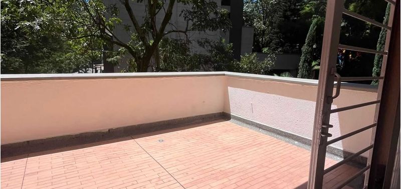 Apartamento en Venta en Medellín, El Poblado-10