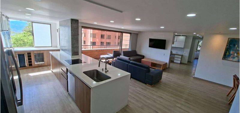 Apartamento en Venta en Medellín, El Poblado-6