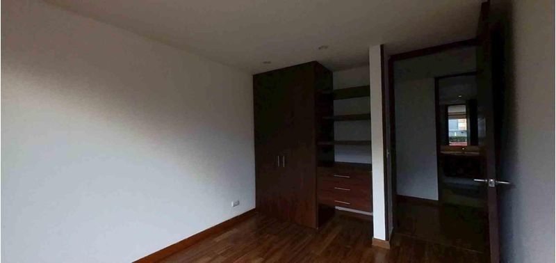 Apartamento en Venta en Bogotá, D.C., Cerros De Suba-5