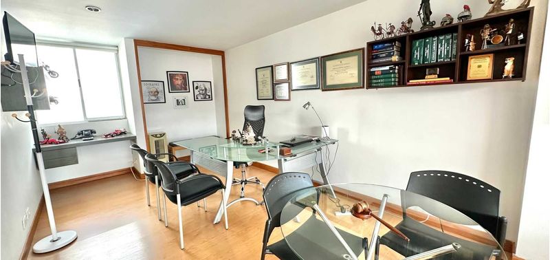 Apartamento en Venta en Medellín, El Poblado-10