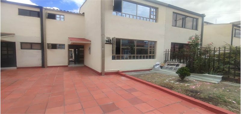Casa en Venta en Bogotá, D.C., Mandalay I Sector-1