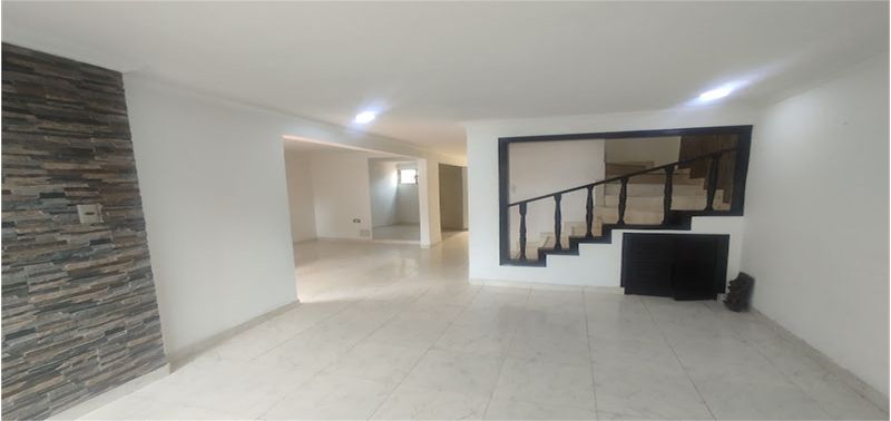 Casa en Venta en Bogotá, D.C., Mandalay I Sector-5