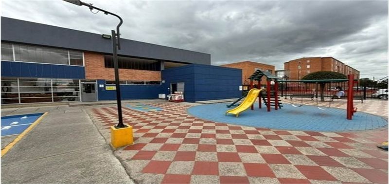 Apartamento en Venta en Bogotá, D.C., Fontibón San José-3