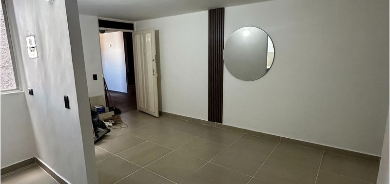Apartamento en Venta en Medellín, Boston-0