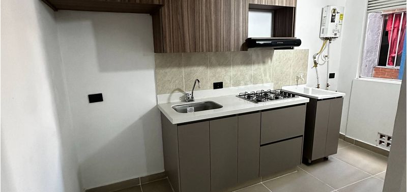Apartamento en Venta en Medellín, Boston-1