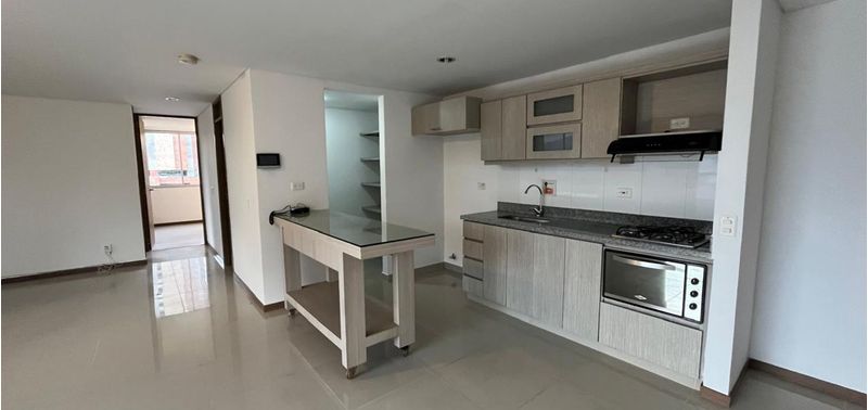 Apartamento en Venta en Envigado, La Inmaculada-0