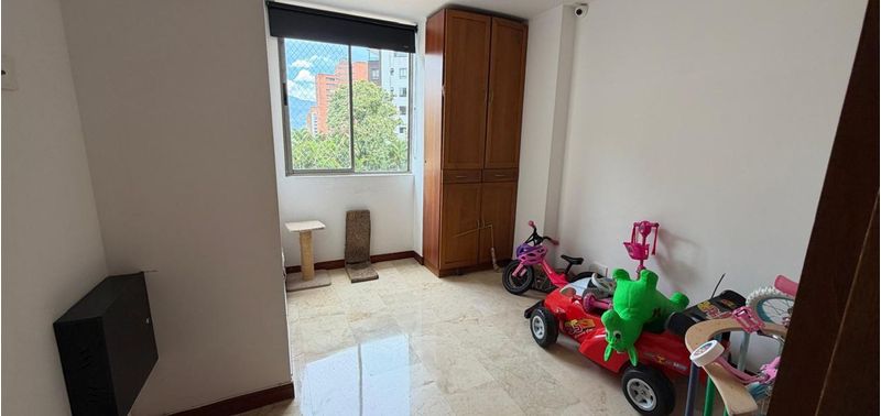 Apartamento en Venta en Medellín, El Poblado-13