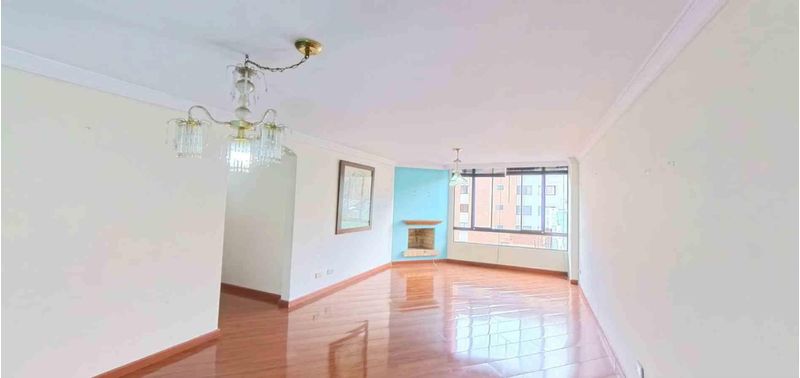 Apartamento en Venta en Bogotá, D.C., los cedros-0