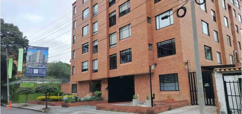 Apartamento en Venta en Bogotá, D.C., los cedros-13