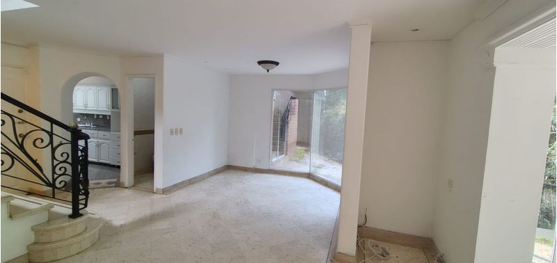 Casa en Venta en Envigado, El Esmeraldal-0