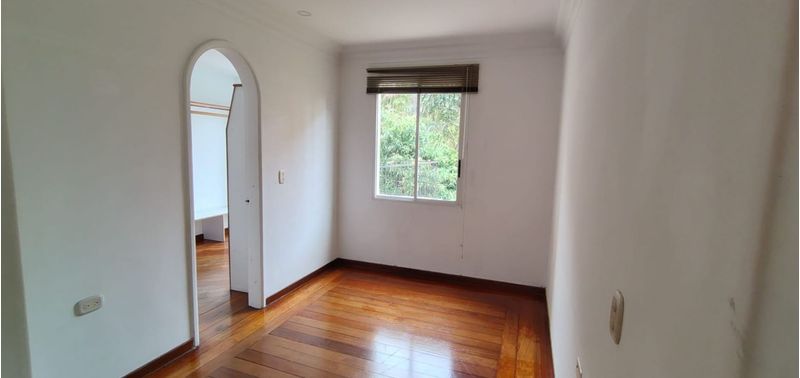 Casa en Venta en Envigado, El Esmeraldal-14