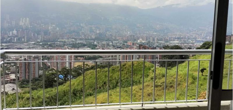 Apartamento en Venta en Medellín, Belén-0