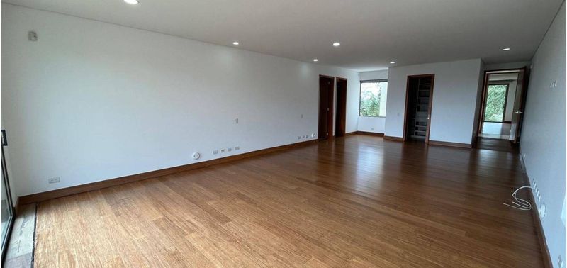 Casa en Venta en Envigado, Loma Del Escobero-48