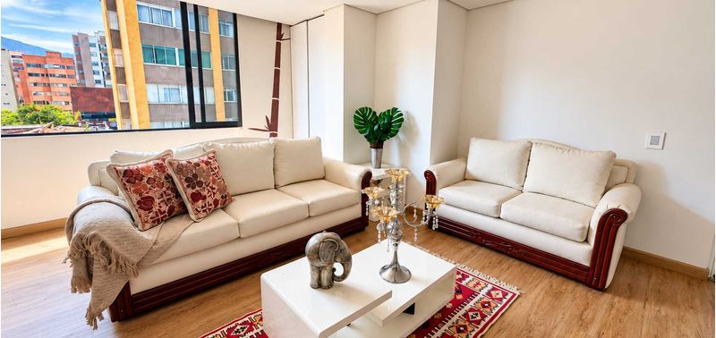 Apartamento en Venta en Medellín, Laureles-1