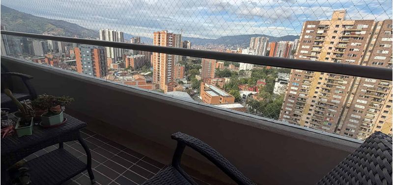 Apartamento en Venta en Sabaneta, Tres Esquinas-2