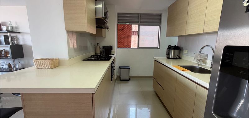 Apartamento en Venta en Sabaneta, Tres Esquinas-5