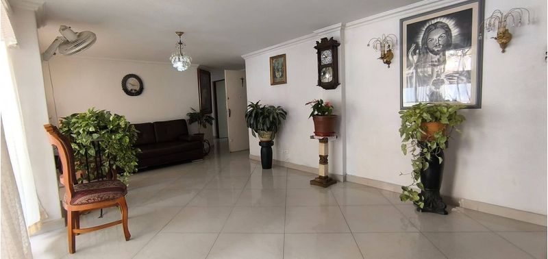 Apartamento en Venta en Medellín, Candelaria-5