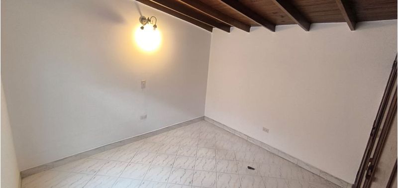 Casa en Venta en Medellín, Los Colores-16