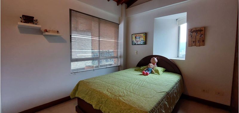 Casa en Venta en Envigado, El Esmeraldal-11