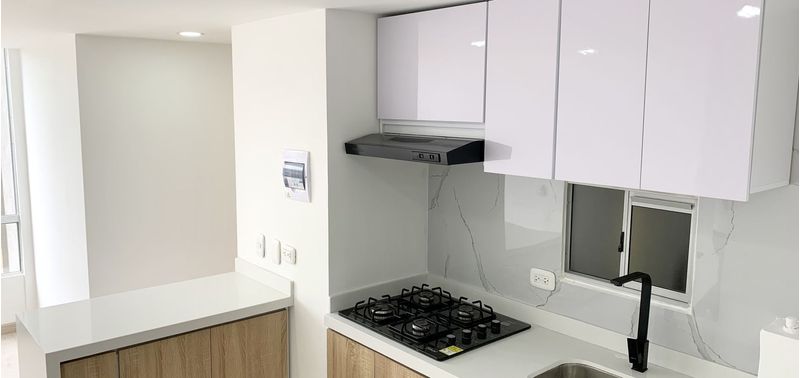 Apartamento en Venta en Bogotá, D.C., El Toberín-0