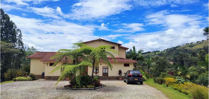 Casa en Venta en Retiro, El Chuscal-0