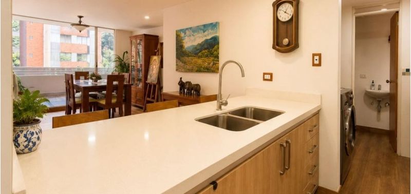 Apartamento en Venta en Envigado, Pontevedra-0