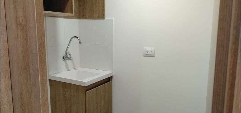 Apartamento en Venta en Medellín, Ciudad Del Rio-0