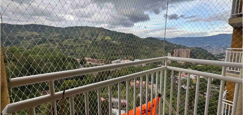 Apartamento en Venta en Medellín, San Antonio de Prado-3
