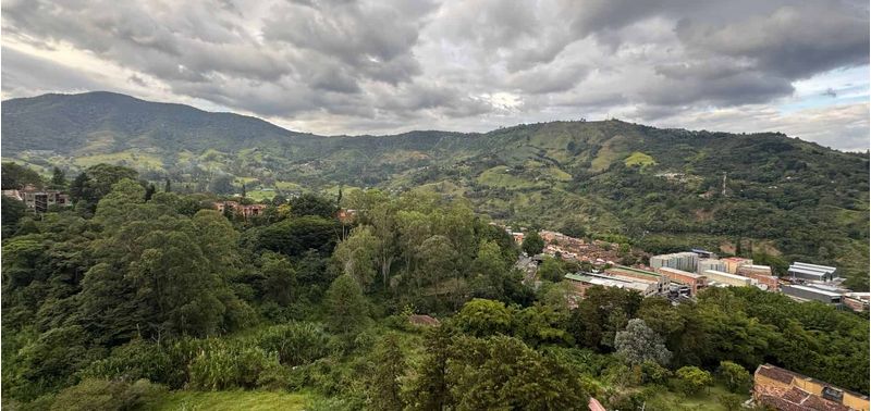 Apartamento en Venta en Medellín, San Antonio de Prado-4
