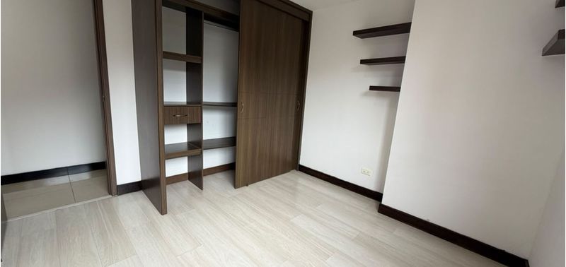 Apartamento en Venta en Sabaneta, Tres Esquinas-15
